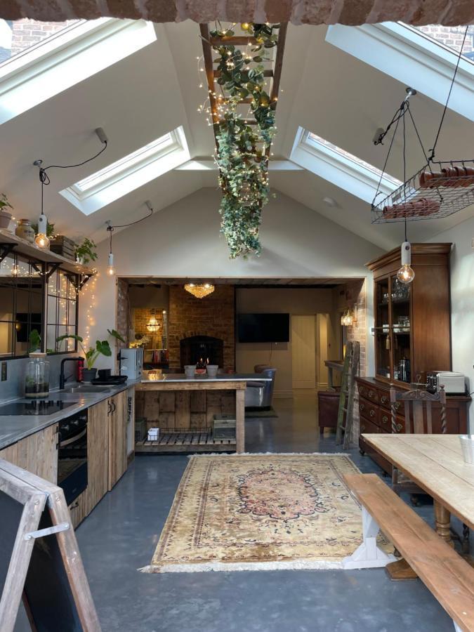 The Walled Garden At Cheshire Boutique Bathhouse Nantwich Eksteriør billede