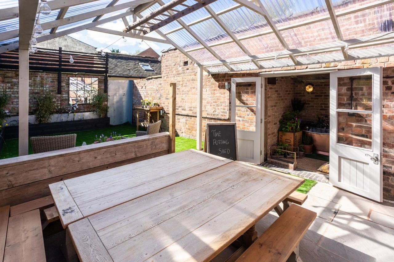 The Walled Garden At Cheshire Boutique Bathhouse Nantwich Eksteriør billede